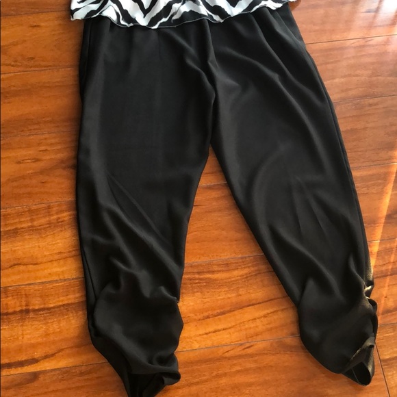 love..ady jumpsuit/ size: small/ NWT - Picture 6 of 7